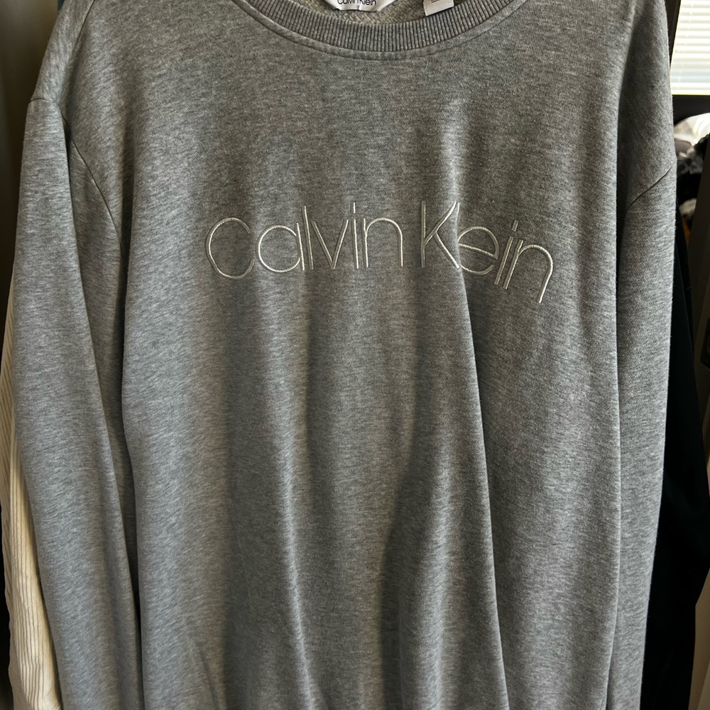 COPY - Calvin Klein Crewneck